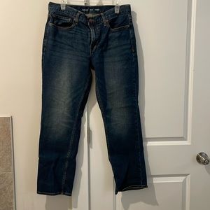 Dark wash Men’s jeans